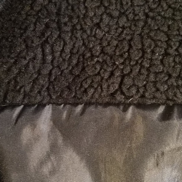 Men's Poly-Wool button up plaid coat - Picture 9 of 11